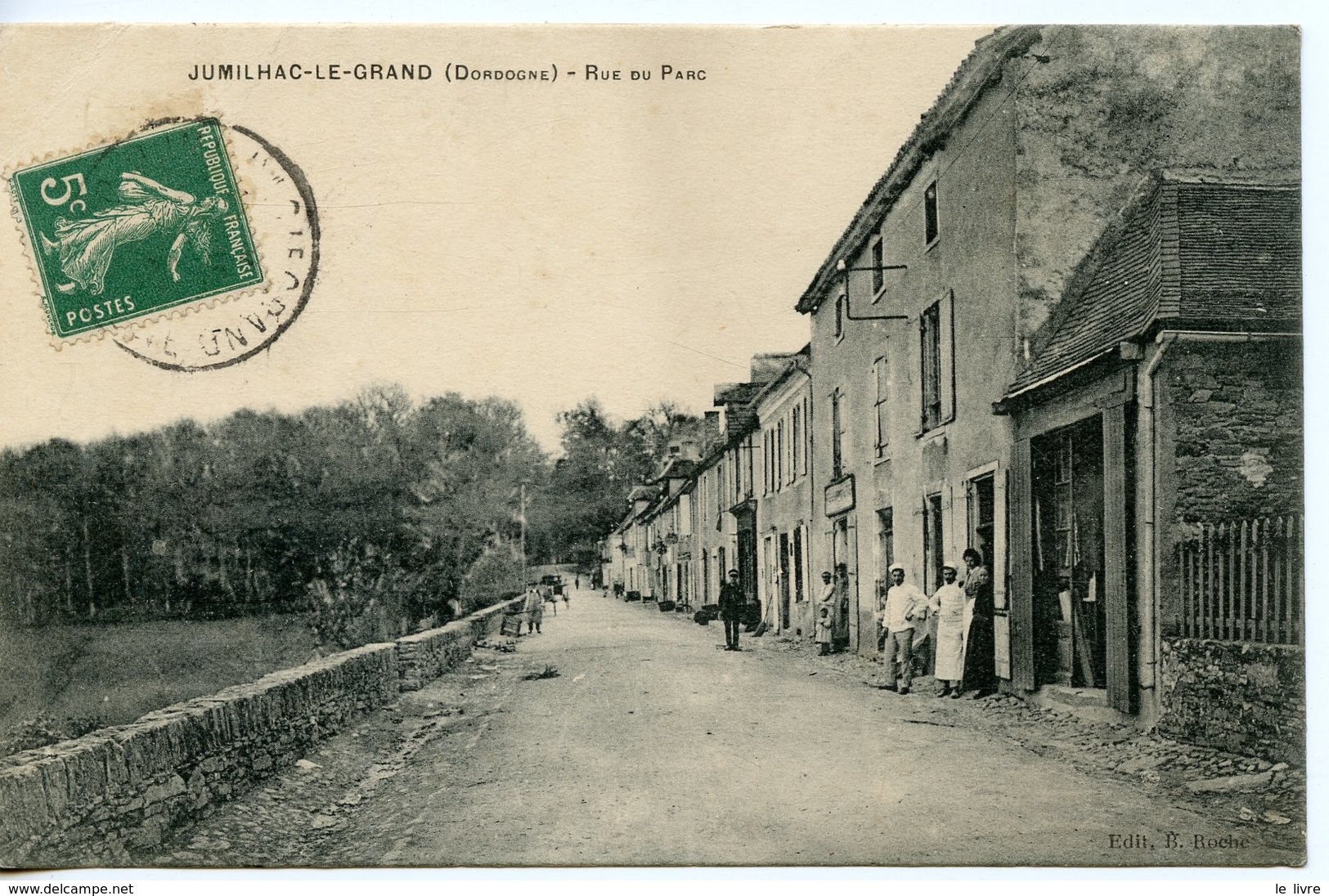CPA 24 JUMILHAC LE GRAND. RUE DU PARC 1914