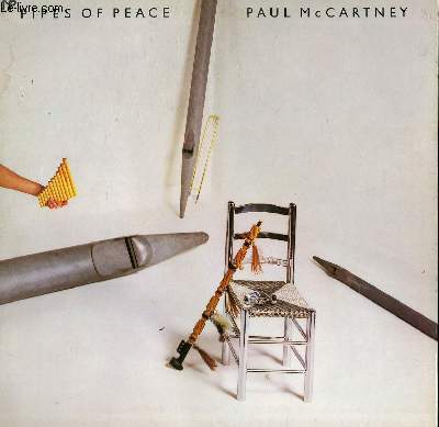 DISQUE VINYLE 33T PIPES OF PEACE / SAY SAY SAY / THE OTHER ONE / SO BAD / KEEP UNDER COVER / THE MAN /SWEETEST LITTLE SHOW / A VERAGE PERSON ...