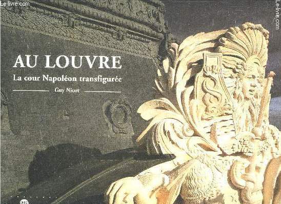 Au Louvre, la cour Napolon transfigure
