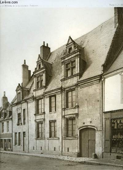 1 GRAVURE EN NOIR ET BLANC DE LA MAISON SUR LA GRANDE PLACE, FACADE PRINCIPALE