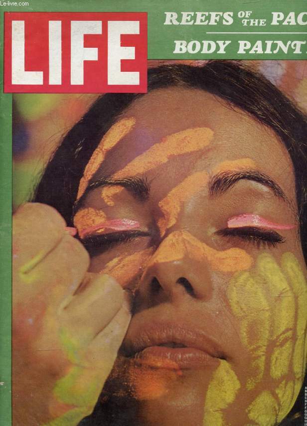 LIFE, VOL. 49, N 11, NOV. 1970 (Contents: Shock Room. At Ben Taub Hospital's special emergency facility in Houston, Texas, racing hands restore life to the near-dead. By Th. Thompson. Photographed by Bill Eppridge. A Roomful of One-Room Schoolhouses...)