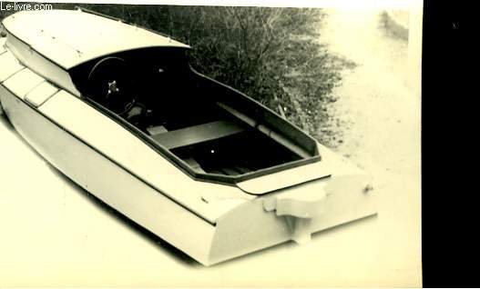 1 Photographie originale en noir et blanc, d'un canot  moteur ( Provenant des Archives d'un Armateur de Pche  la Morue de Bgles (Gironde - 33)).