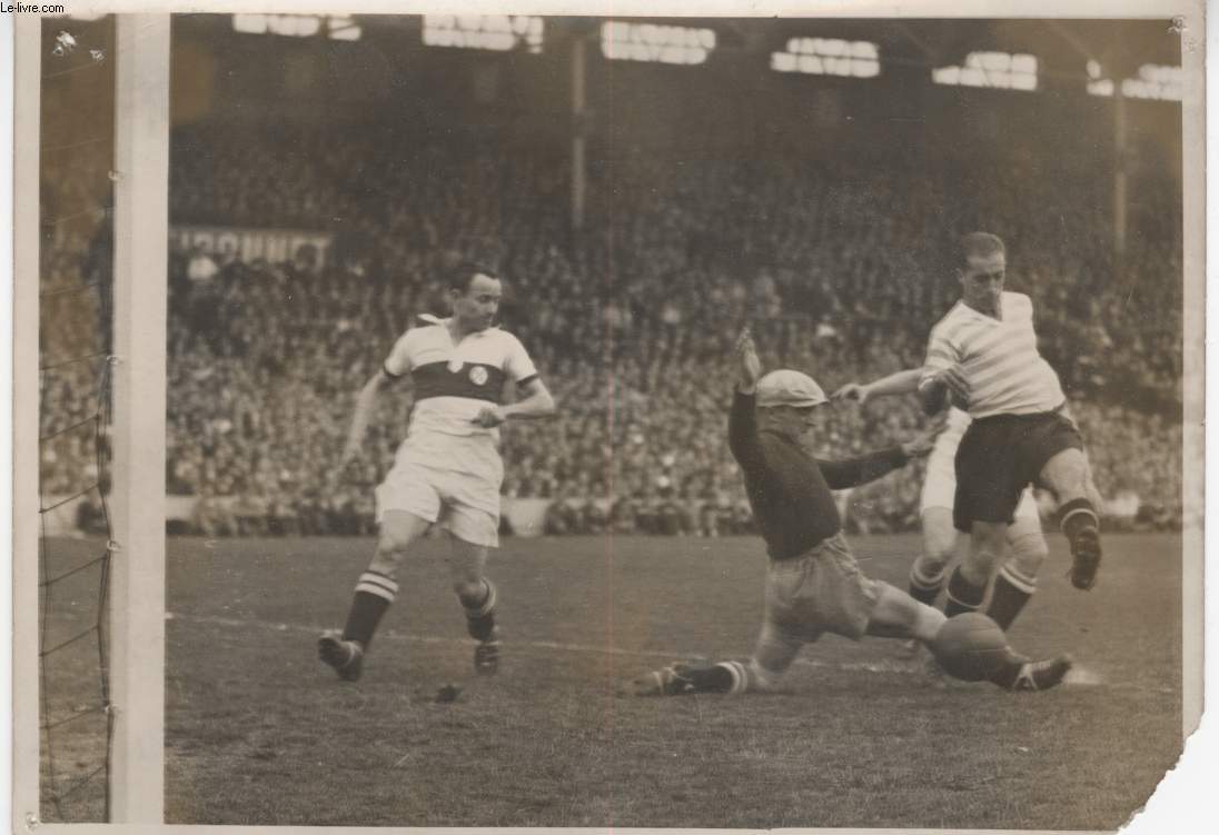 PHOTO ANCIENNE SITUEE - LA FINALE DE LA COUPE DE FRANCE DE FOOTBALL