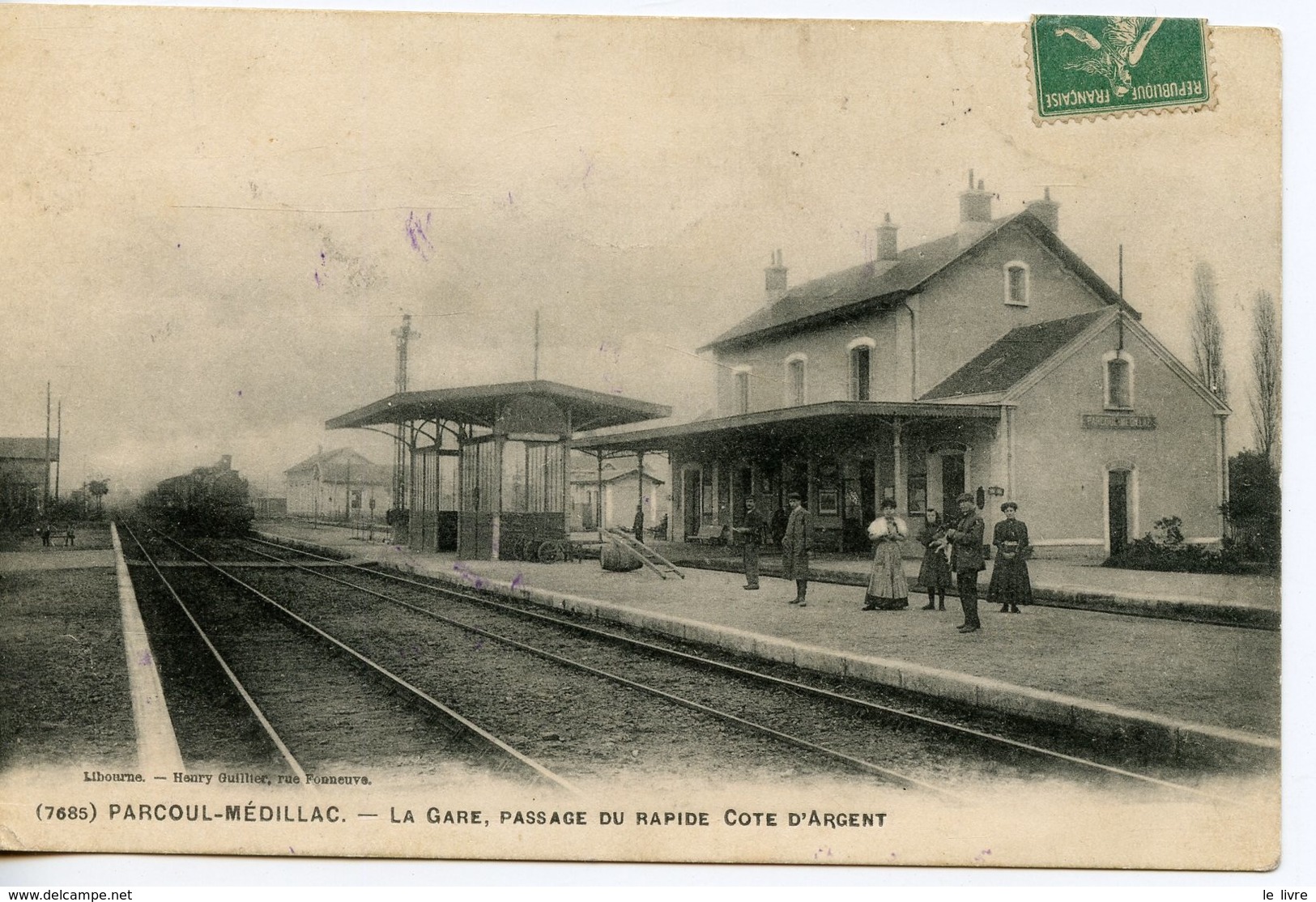 CPA 24 PARCOUL-MEDILLAC. LA GARE PASSAGE DU RAPIDE COTE D'ARGENT