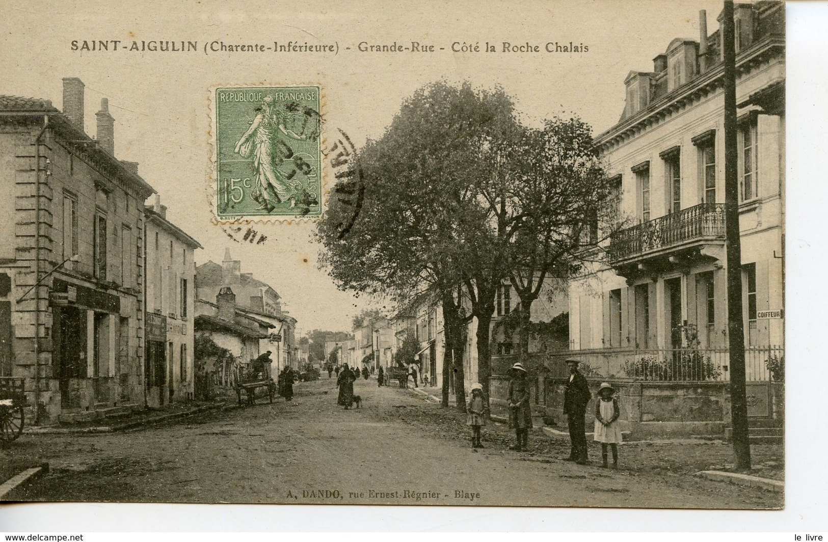CPA 17 ST-AIGULIN. GRANDE RUE COTE LA ROCHE-CHALAIS 1924