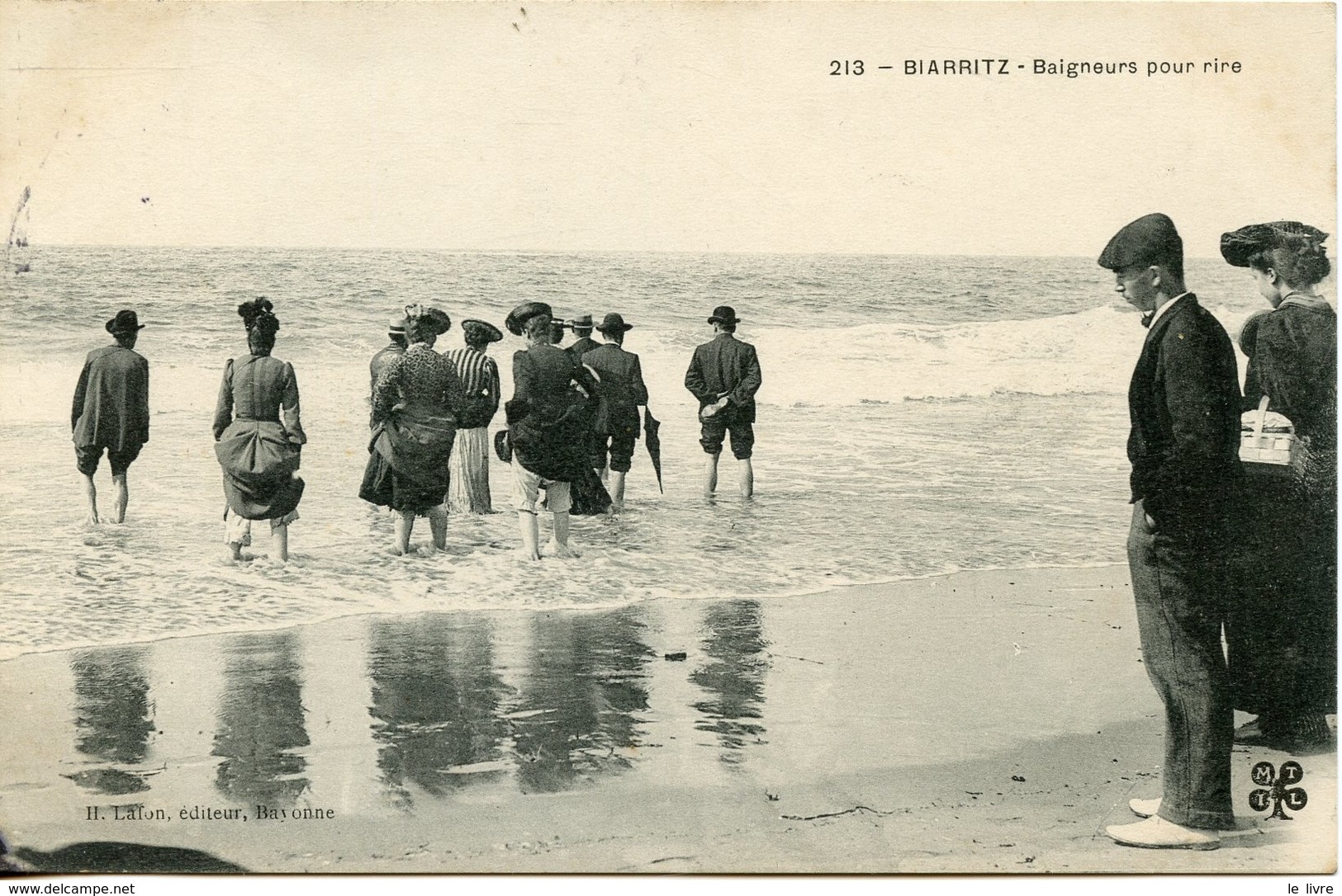 CPA 64 BIARRITZ. BAIGNEURS POUR RIRE (1906?)