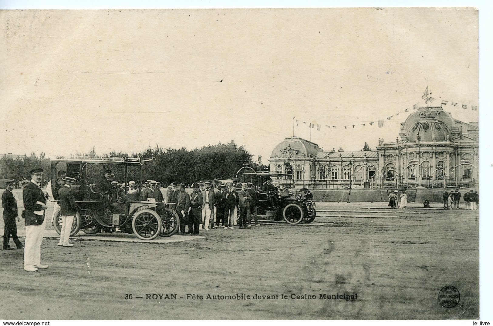 CPA 17 ROYAN. FETE AUTOMOBILE DEVANT LE CASINO MUNICIPAL 1907