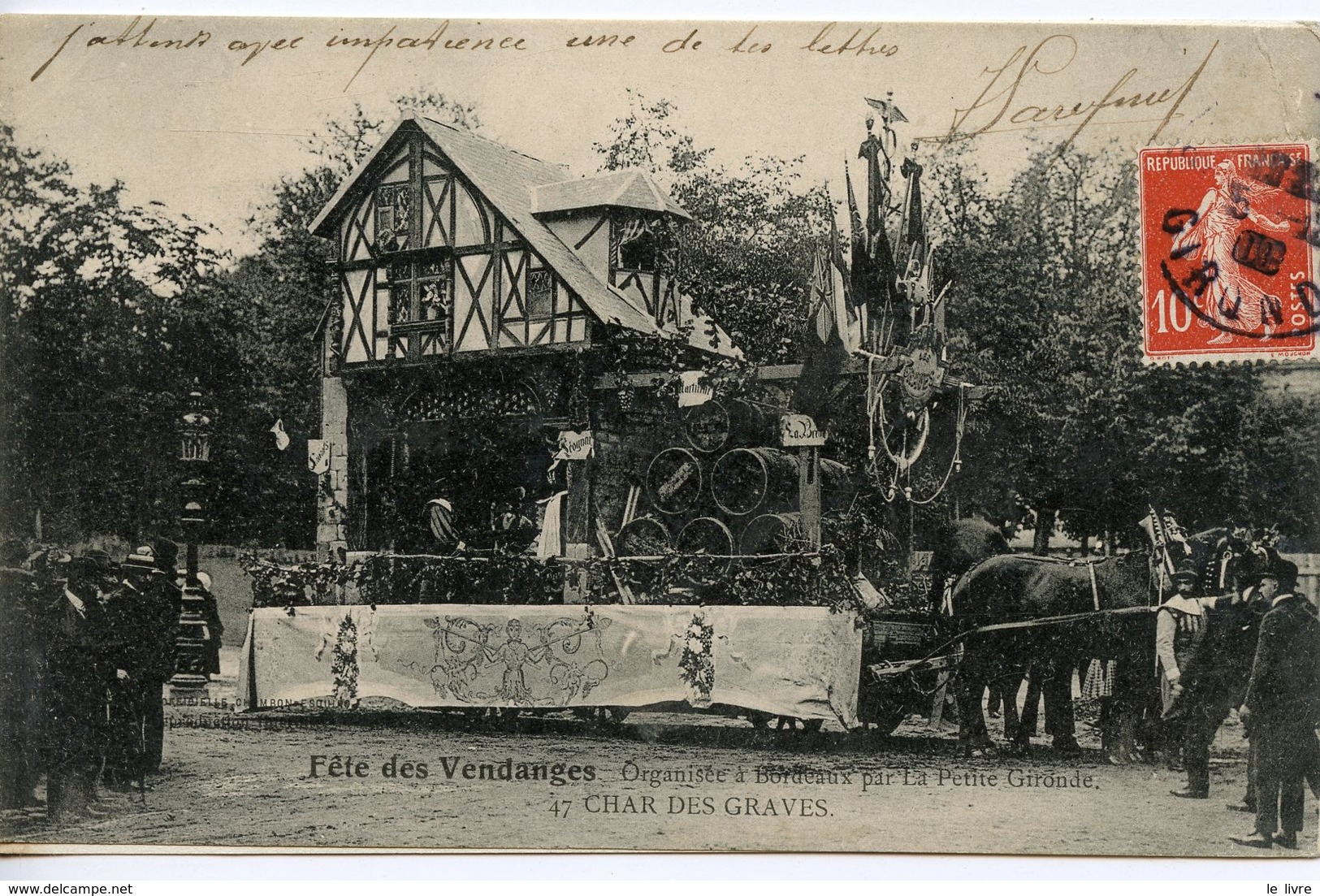 CPA 33 CARTE ENTIEREMENT DEDOUBLEE. FETE DES VENDANGES ORGANISEE A BORDEAUX PAR LA PETITE GIRONDE. CHAR DES GRAVES