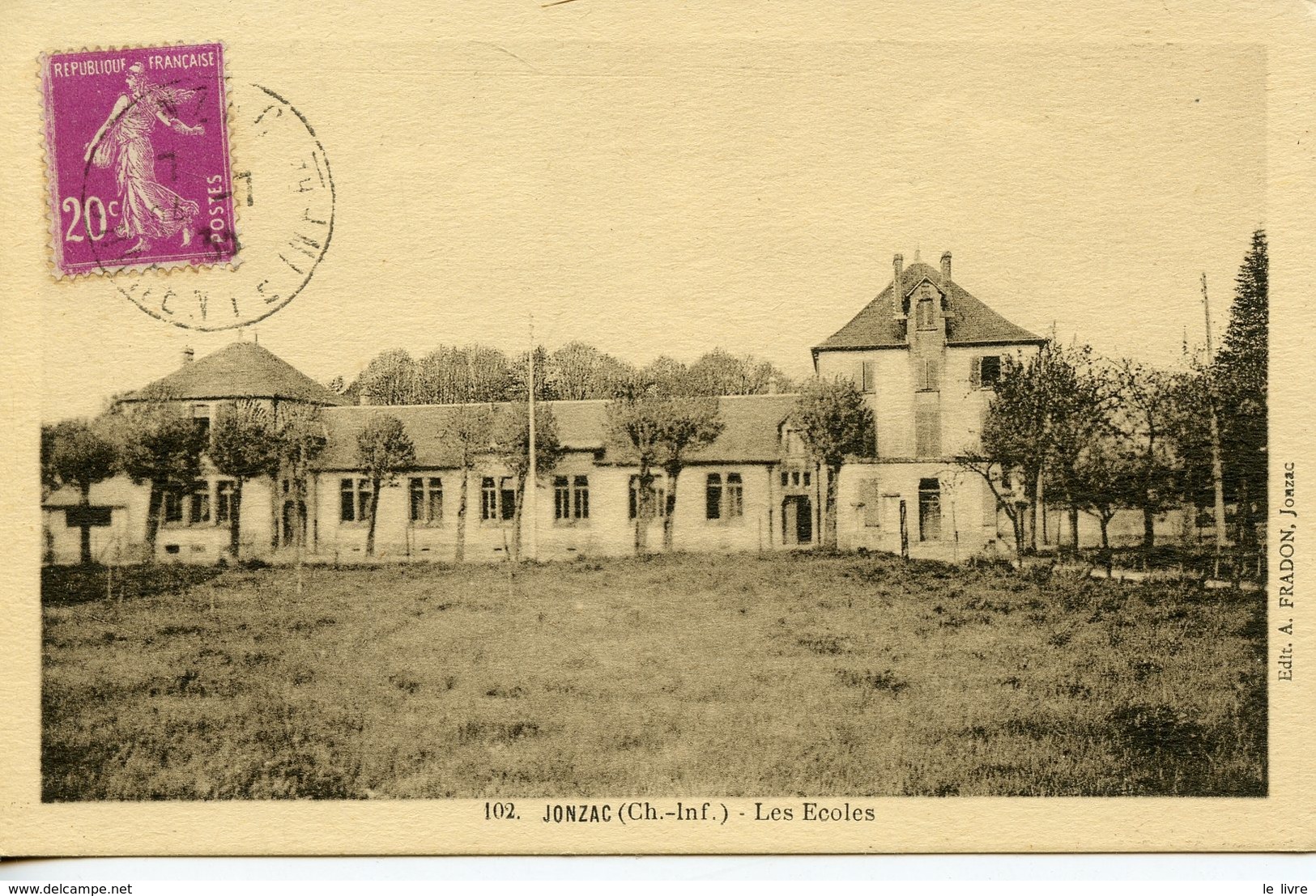 CPA 17 JONZAC. LES ECOLES VERS 1930