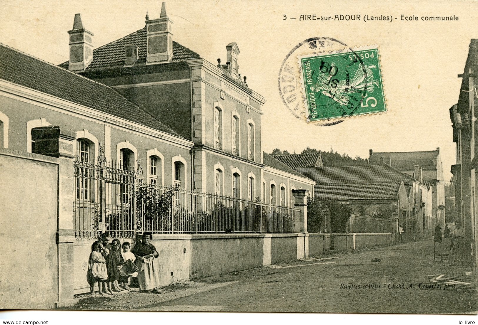 CPA 40 AIRE SUR L'ADOUR. CARTE EN PARTIE DEDOUBLEE. ECOLE COMMUNALE 1909