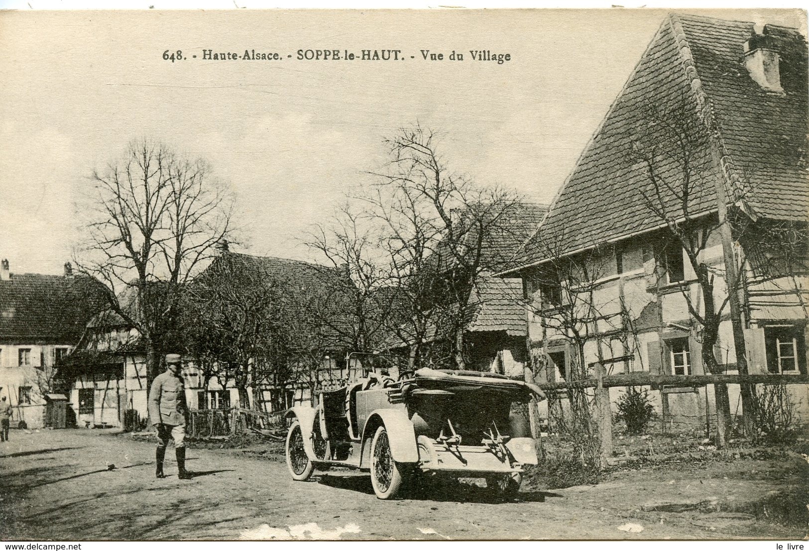 CPA 68 SOPPE LE HAUT. VUE DU VILLAGE. VOITURE ET MILITAIRE