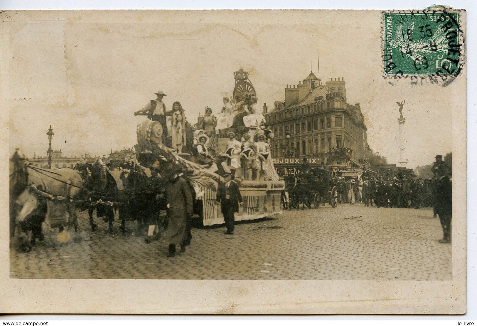 CPA PHOTO 33 BORDEAUX. CHARS FLEURIS. PROBABLEMENT FETE DES VENDANGES. CACHET ST PROJET 1909