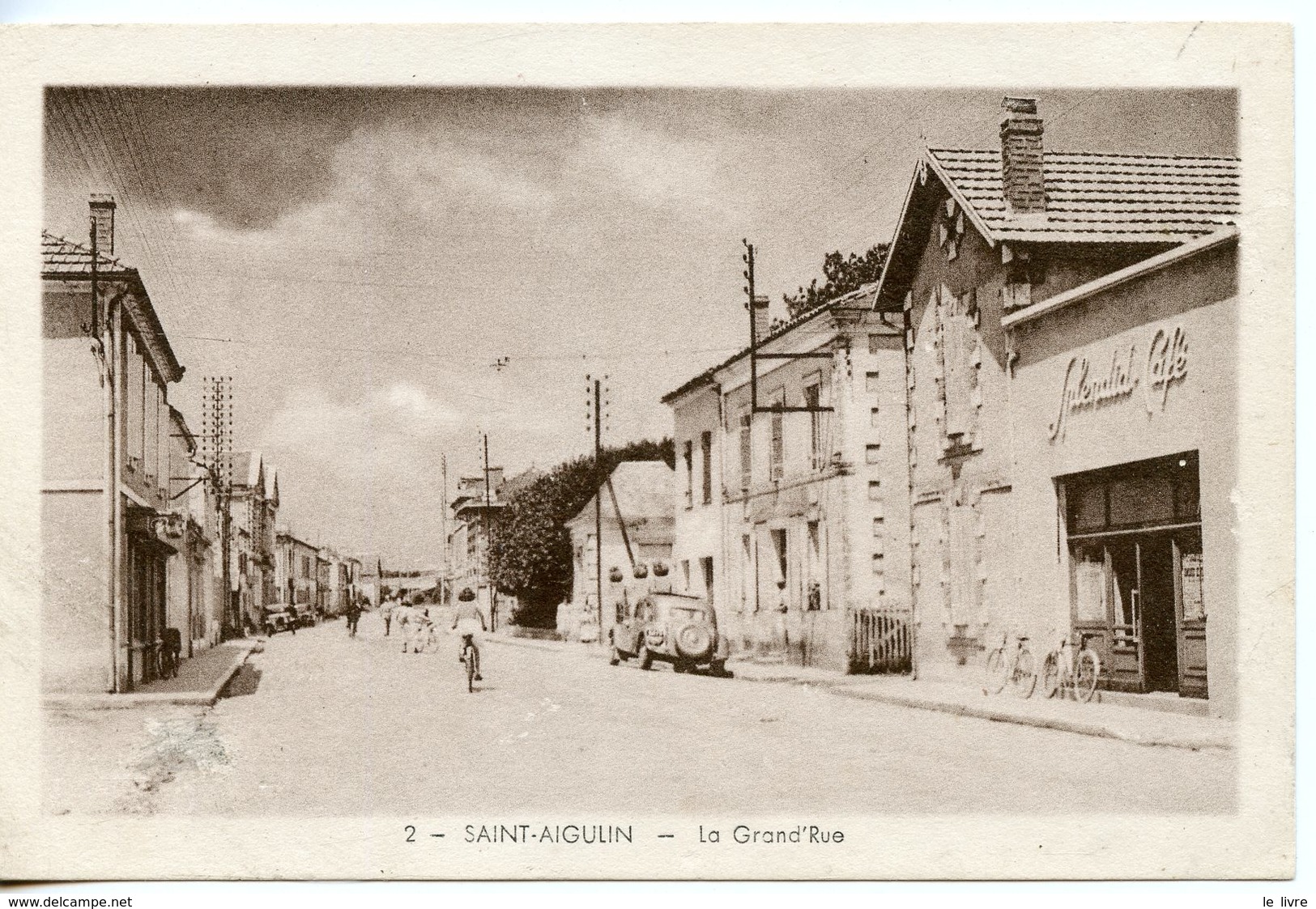 CPA 17 SAINT-AIGULIN. LA GRAND'RUE (VERS 1940)