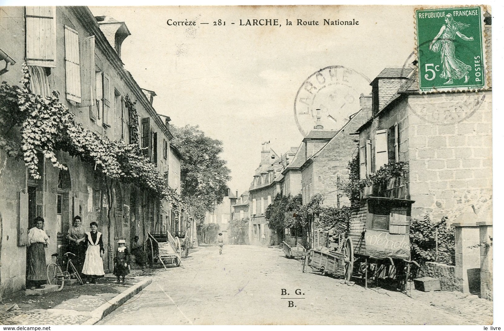 CPA 19 LARCHE. LA ROUTE NATIONALE 1908