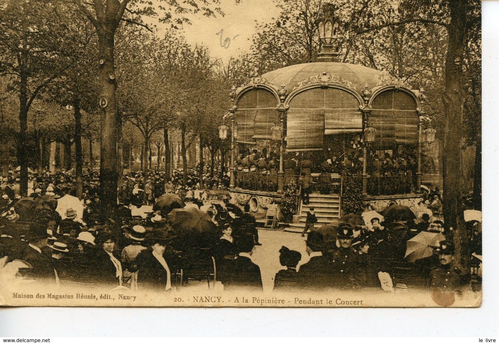 CPA 54 NANCY. A LA PEPINIERE PENDANT LE CONCERT 1914