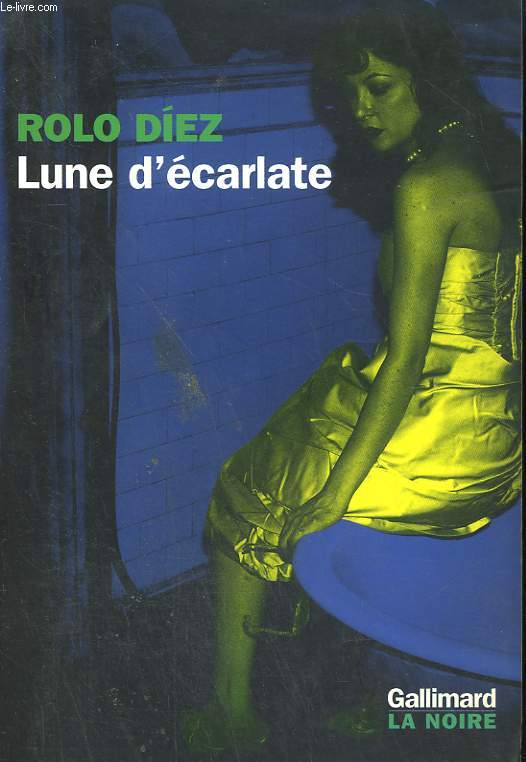 LUNE D'ECARLATE.