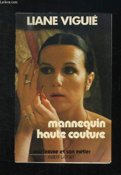 MANNEQUIN HAUTE COUTURE.