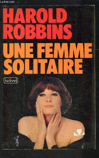 UNE FEMME SOLITAIRE