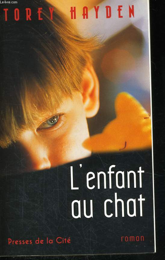 L'ENFANT AU CHAT