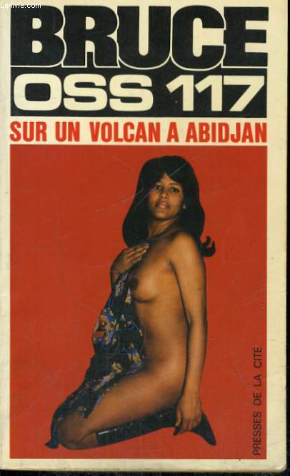 OSS 117 SUR UN VOLCAN A ABIDJAN