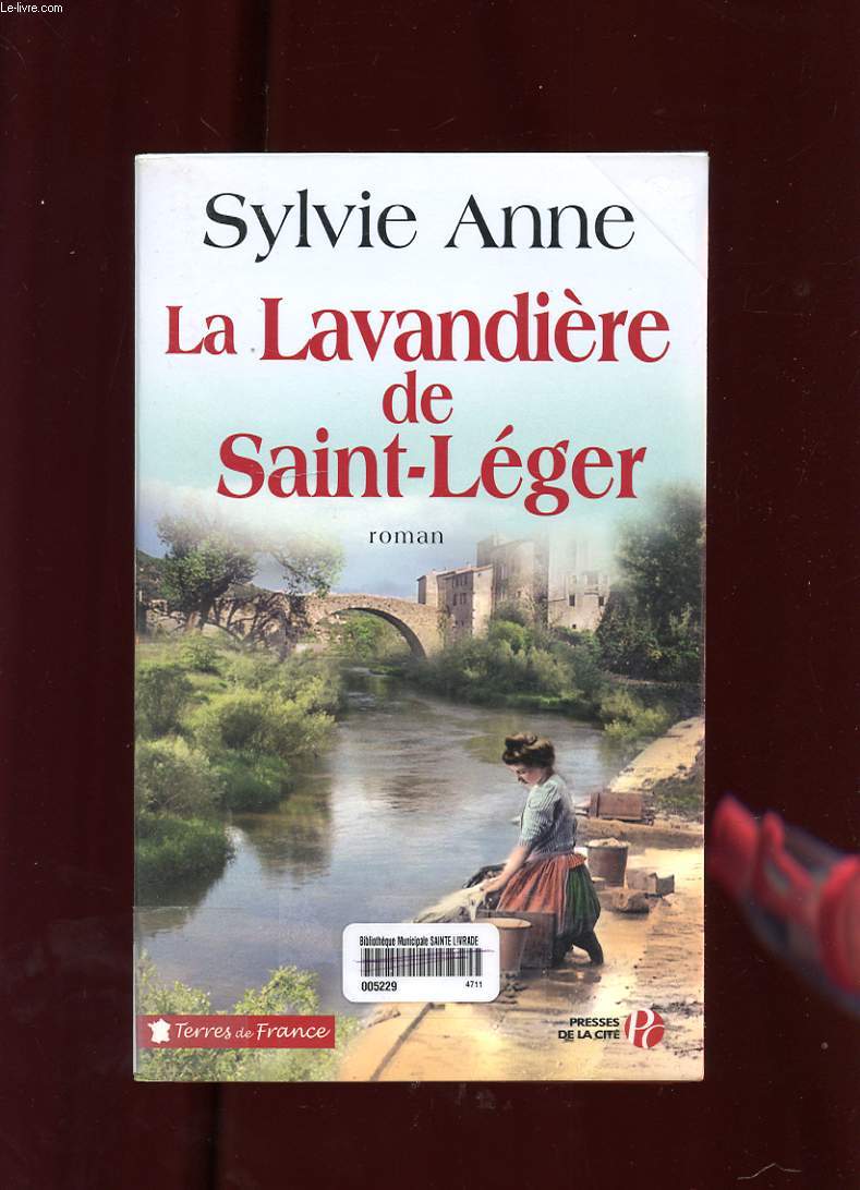 LA LAVANDIERE DE SAINT-LEGER