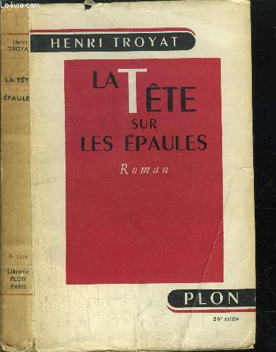 LA TETE SUR LES EPAULES