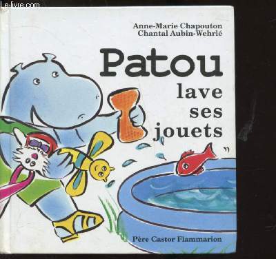 PATOU LAVE SES JOUETS