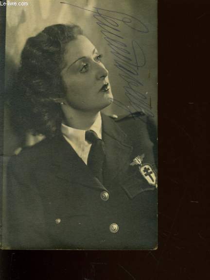 CARTE PHOTO DE GENEVIEVE AVELLY officier de l'arme de l'air de la guerre 39-45 - Croix de Lorraine