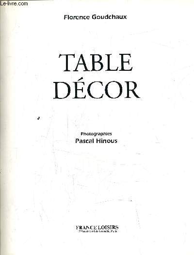 TABLE DECOR.