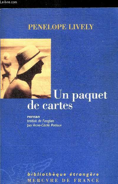 UN PAQUET DE CARTES