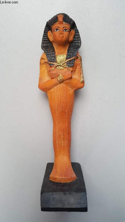 UNE STATUETTE EGYPTIENNE EN COULEURS - D'ENVIRON 14 CM.