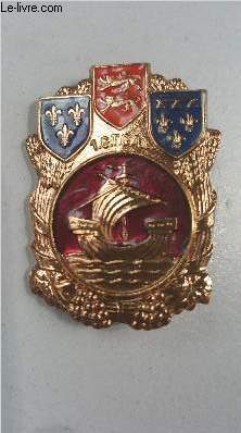 UN INSIGNE MILITAIRE DU 1ER GT CAT GROUPE DE TRANSPORT COMMISSARIAT DE L'ARMEE DE TERRE.