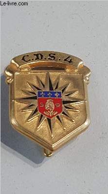 UN INSIGNE MILITAIRE DU CDS 4 CENTRE DE SELECTION.