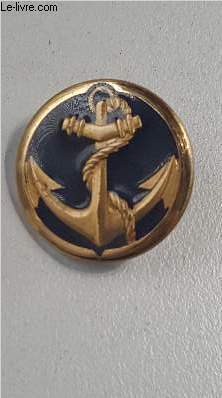 UN INSIGNE MILITAIRE DE COL TROUPE DE MARINE.