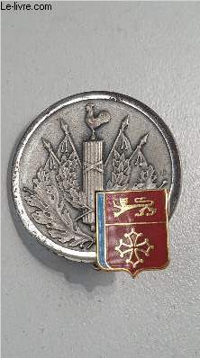 UN INSIGNE MILITAIRE DIRECTION COMMISSARIAT ARMEE DE TERRE CMD CENTRE MILITAIRE DEPARTEMENTAL BORDEAUX.