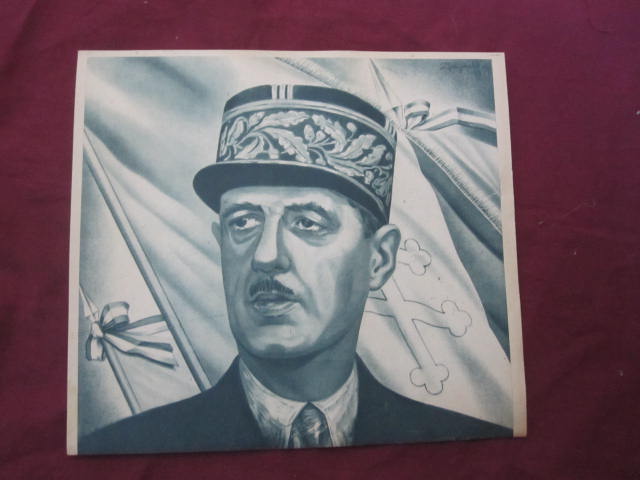 Affichette reprsentant un portrait de De Gaulle en noir et blanc, dite par le Rassemblement du Peuple Franais, annonant 