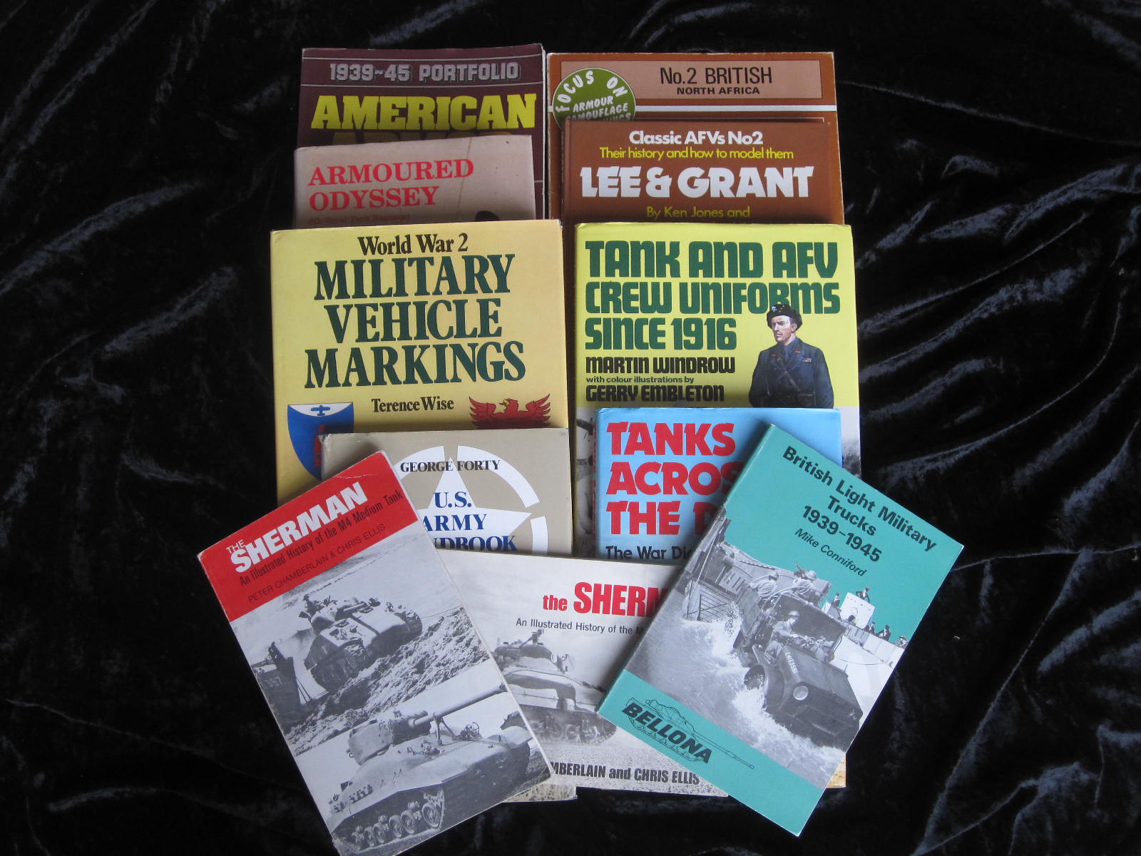 Ensemble de 11 livres en anglais, format in 8.