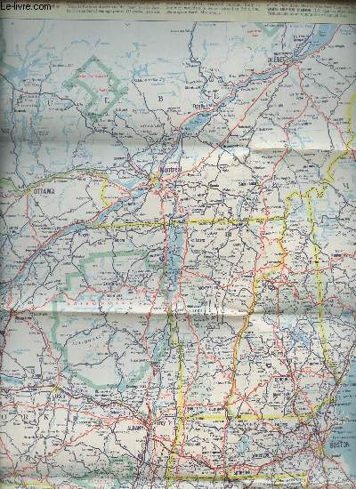 Une carte en couleur dpliante Eastern United States and adjacent Canada interstate map - Carte d'environ 60 x 85 cm.