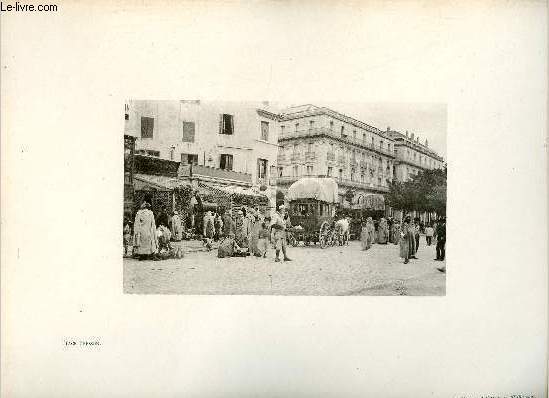 Place Bresson - Une photogravure en monochrome extraite de la revue mensuelle L'Algrie artistique et pittoresque (vers 1890).
