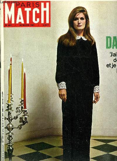 PARIS MATCH N 937 - Le journal de Michle Ray chez les viets, La dauphine du ski franais, Le sige qui fait la majorit, Bastia voici le 244e, La Chine, la longue marche, Les premires larmes de Mireille Mathieu, Elle fuit son nom : Staline