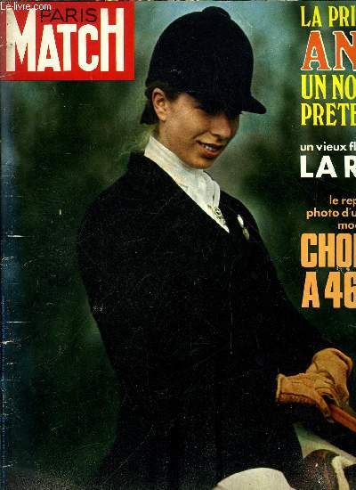 PARIS MATCH N 1144 - Un vieux flau renait : la rage par Roger Chateauneu, Pakistan, les seules photos de la guerre censure, L'Europe a la veille d'une terrible pnurie d'nergie par Raymond Cartier, La cruelle retraite du Laos, Un nouveau prtendant