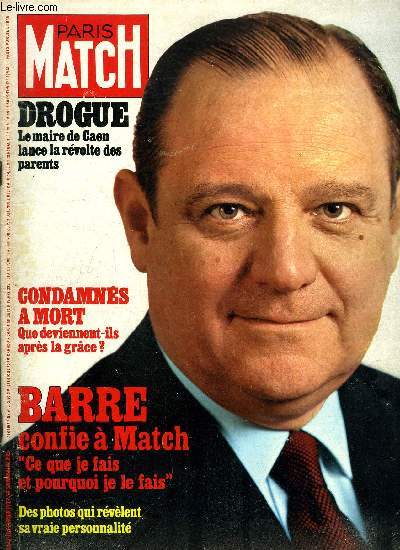 PARIS MATCH N 1447 - La photo souvenir des 51 bougies du Prsident, Woody Allen hros de la chasse aux sorcires, Perrine et les autres : allez les filles, Dayle Haddon : Just Jaeckin dcouvre une nouvelle Emmanuelle, Johnny prof explique Shakespeare