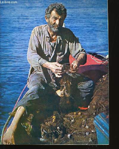 RENDEZ - VOUS AUX ILES GRECQUES ET AVEC LES PECHEURS D'EPONGES.