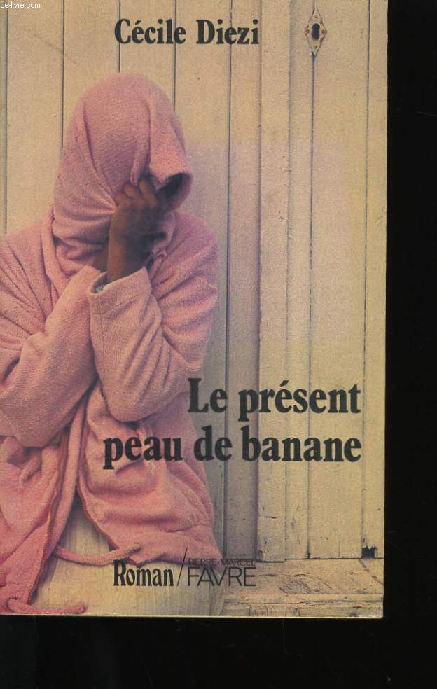 LE PRESENT PEAU DE BANANE.