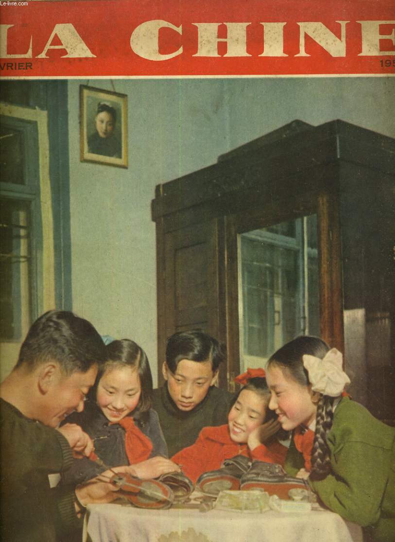 LA CHINE. FEVRIER 1955. LA LIBERATION DE L'ILE D'YIKIANGCHAN, L'APPROVISIONNEMENT EN DENREES FRAICHES, UN DIMANCHE A PAOTING, POUR FORMER LESTRAVAILLEURS SANITAIRES DES MINORITES NATIONALES...