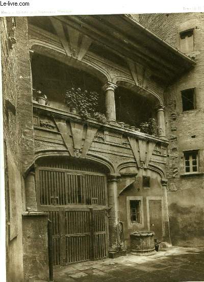 1 GRAVURE EN NOIR ET BLANC DE L'HOYTEL DE REYNES, GALERIE SUR LA COUR - ALBI