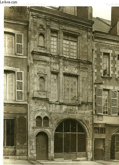 1 GRAVURE EN NOIR ET BLANC DE LA MAISON DE JEAN D'ALIBERT, 6 PLACE DU MARCHE A LA VOLAILLE - ORLEANS