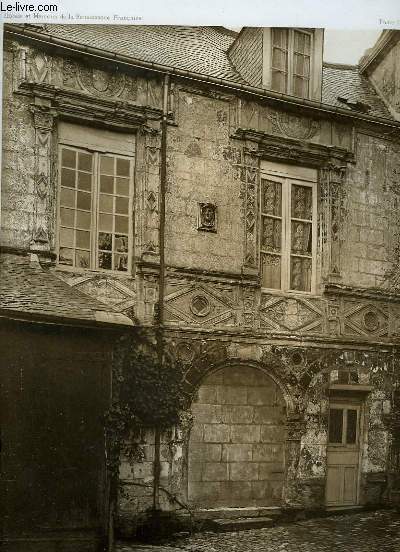 1 GRAVURE EN NOIR ET BLANC DE LA MAISON 27 RUE DU CYGNE, GALERIE DANS LA COUR - TOURS