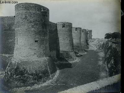 1 PHOTO ANCIENNE EN NOIR ET BLANC - CHATEAU D'ANGERS - COTE NORD - N221