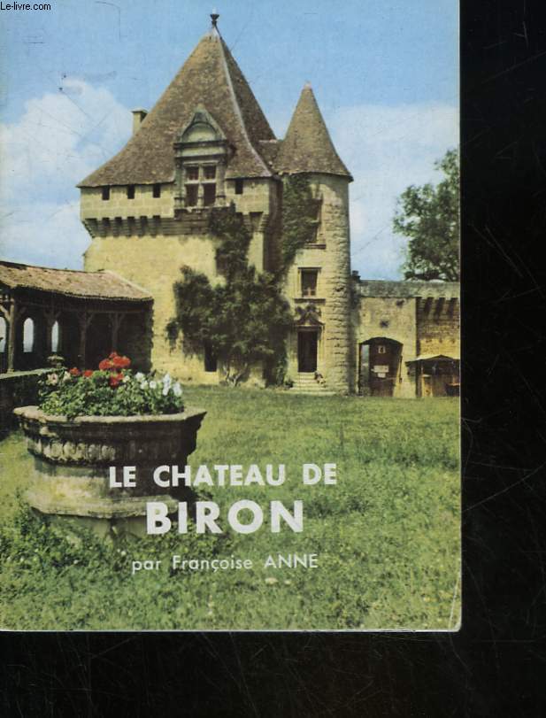 LE CHATEAU DE BIRON